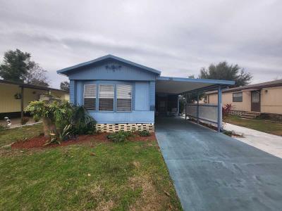 Mobile Home at 706 South Drive Wildwood, FL 34785