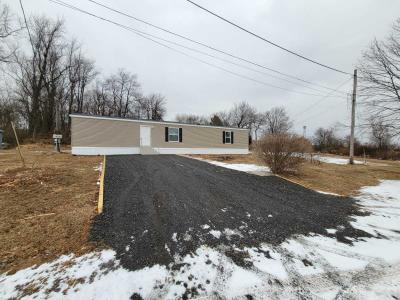 Mobile Home at 7 Wood Lane Alburtis, PA 18011