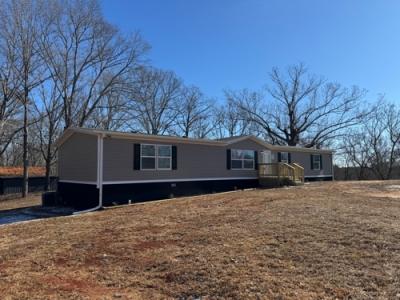 Mobile Home at 618 George Alewine Rd Due West, SC 29639