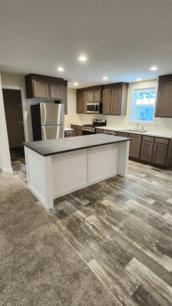 2024 Clayton Homes Inc Mobile Home For Rent