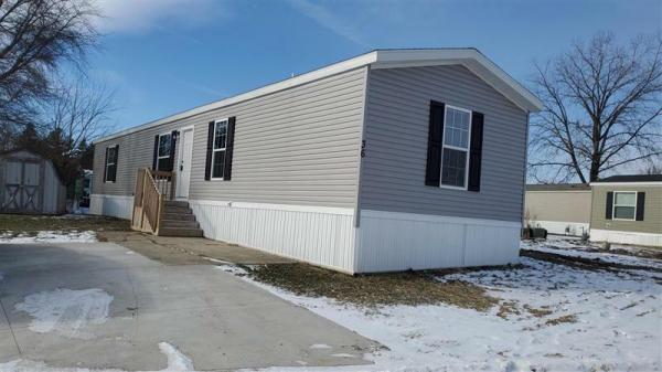 Photo 1 of 2 of home located at 8280 East Us 30, Lot #036 Pierceton, IN 46562