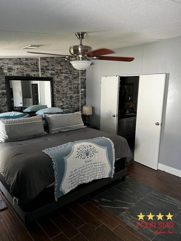 2000 SKYL  Home