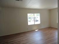 1971 Hillcrest Manufactured Home