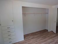 1971 Hillcrest Manufactured Home