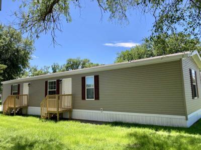 Mobile Home at 1927 Ark Ave Waterloo, IA 50703