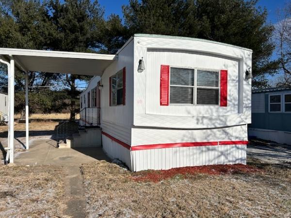 2000  Mobile Home For Sale