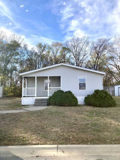 Mobile Home at 214 Toland Ave Waterloo, IA 50703