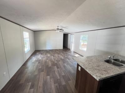 Photo 4 of 16 of home located at 141 6th St Haleyville, AL 35565