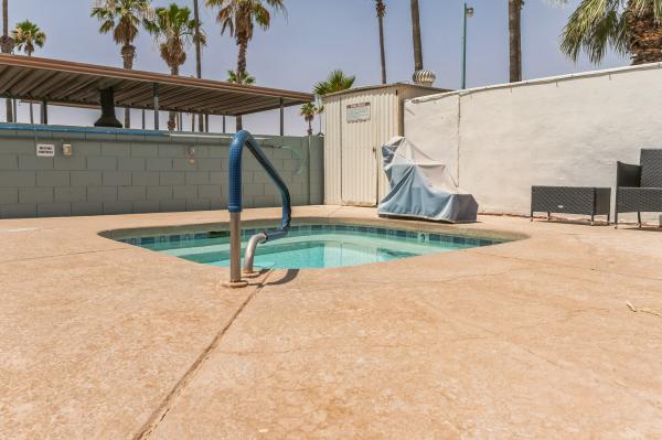 1980 CASA Manufactured Home