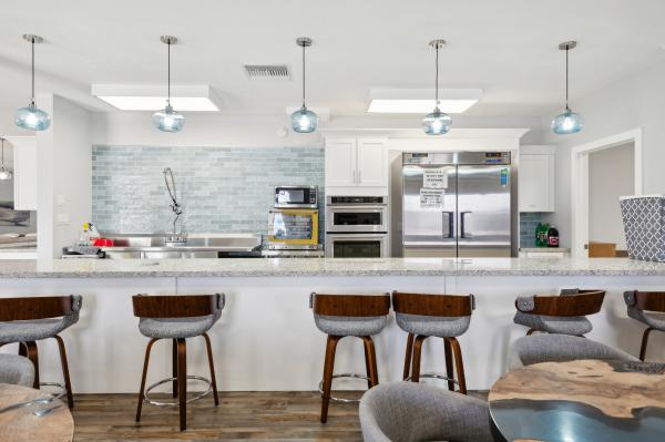 1980 CASA Manufactured Home