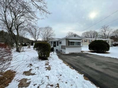 Mobile Home at 15 West Point Terrace Nashua, NH 03062