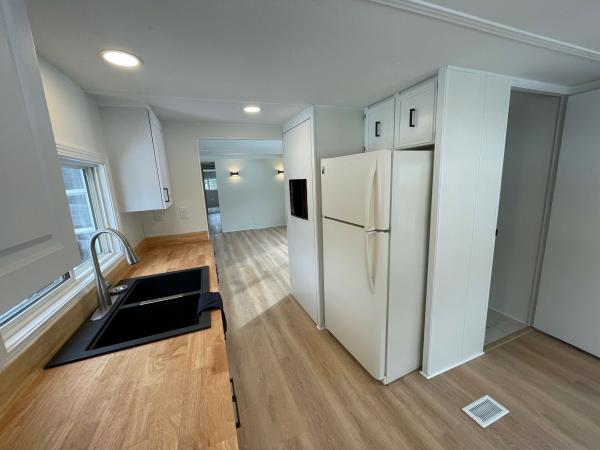 1970 Newport 12-2-60 Mobile Home