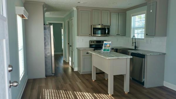 2023 Champion 1435454 Mobile Home