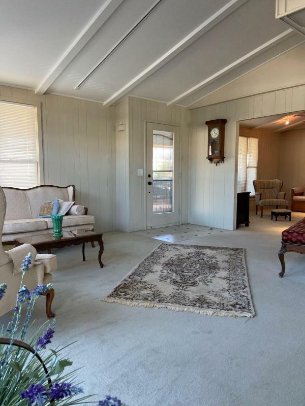 1985 Far West 24x60PD2BR Mobile Home