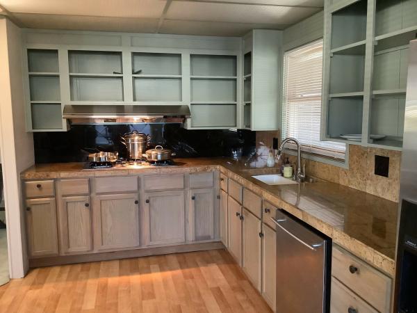 1985 Far West 24x60PD2BR Mobile Home