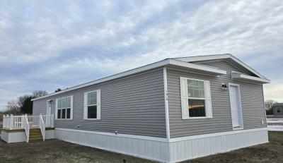 Mobile Home at 27484 Oregon Road Lot 196 Perrysburg, OH 43551