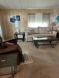1982 HOME Mobile Home
