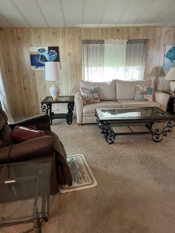 1982 HOME Mobile Home