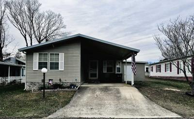 Photo 3 of 26 of home located at 112 Harbor Road Hendersonville, NC 28792