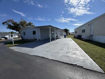 Mobile Home at 1402 Autumn Drive Tampa, FL 33613