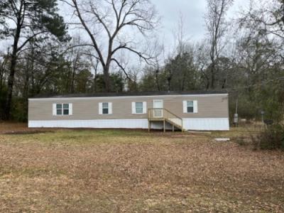 Mobile Home at 601 Mason Dr Union Springs, AL 36089