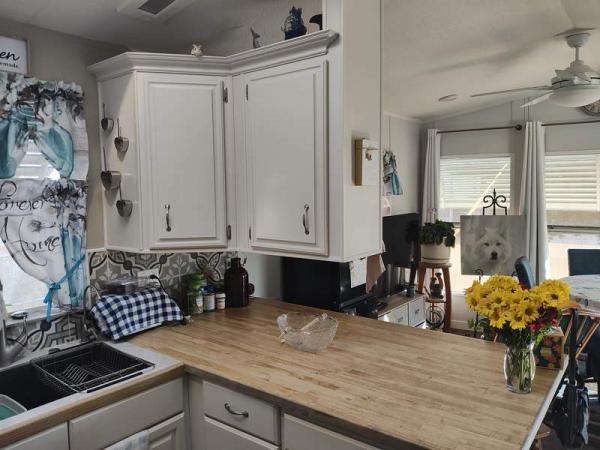 1992 Cavco Manufactured Home