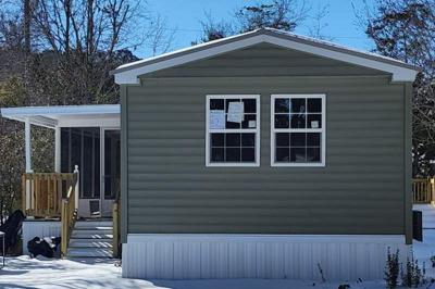 Mobile Home at 21 Crooked Island Circle Murrells Inlet, SC 29576