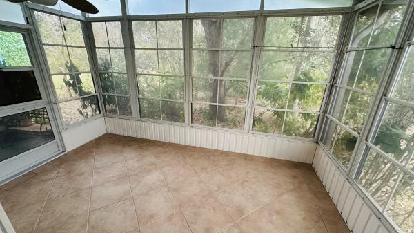 2003 Skyline 2464CTH Mobile Home