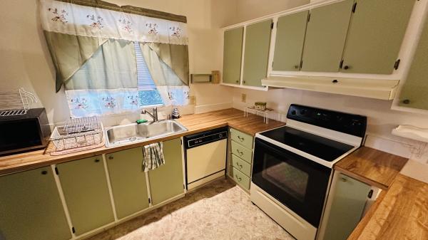 1985 BARR Mobile Home