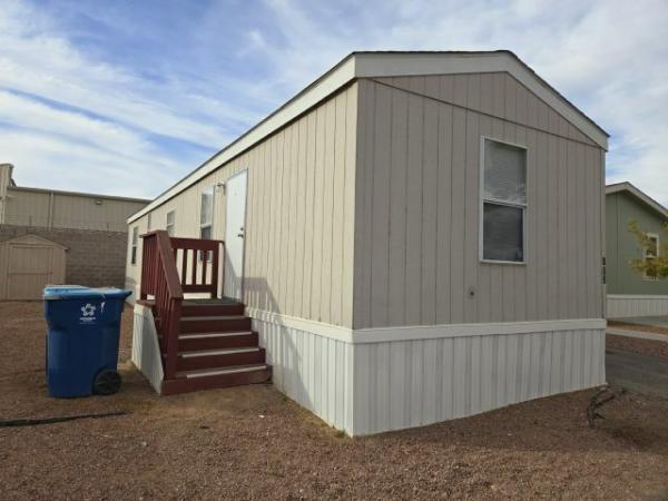 2010 FLEETWOOD Mobile Home For Sale