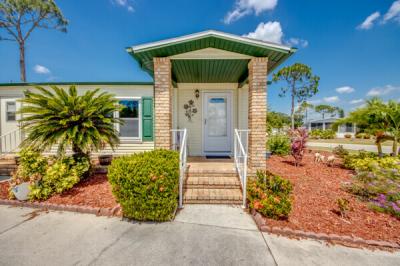 Photo 4 of 59 of home located at 19794 Cypress Woods Ct. North Fort Myers, FL 33903