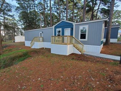 Mobile Home at 1706 Oak Bend Huntsville, TX 77340