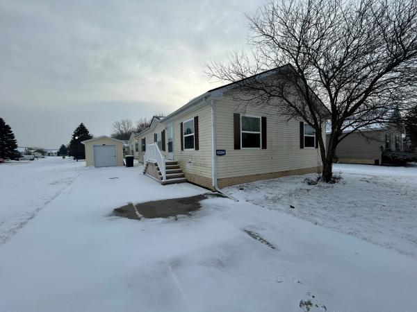 Photo 1 of 2 of home located at 45954 Bonaventure Dr., #1487 Macomb, MI 48044