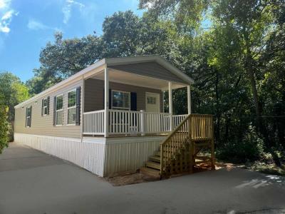 Mobile Home at 901 Massachusetts Ave Pensacola, FL 32505