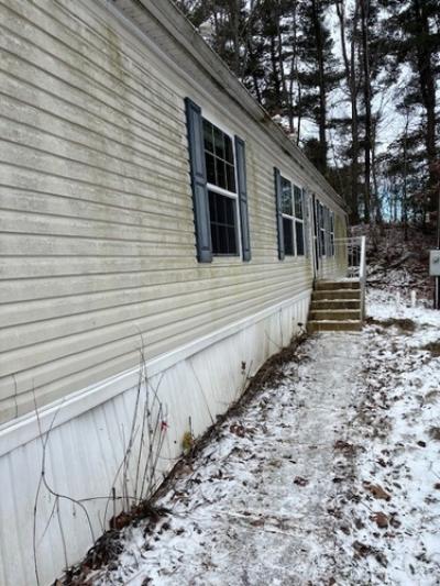 Mobile Home at 20 Evergreen Dr Burgettstown, PA 15021