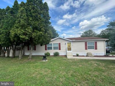 Mobile Home at 29 Conrad Lane Lititz, PA 17543