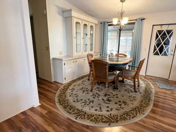 1987 Barrington Manufactured Home