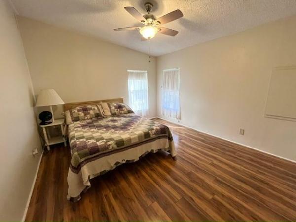 1987 Barrington Manufactured Home