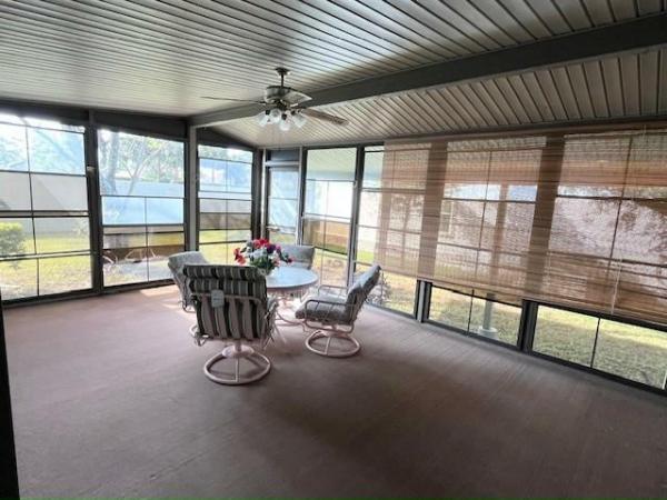 1987 Barrington Manufactured Home