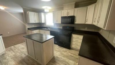 Mobile Home at 44 Carriage Lane Belleville, MI 48111