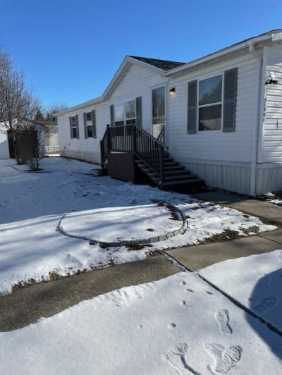 Mobile Home at 21901 Letour #676 Romulus, MI 48174