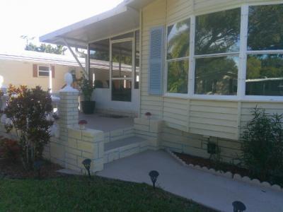 Photo 2 of 25 of home located at 6760 NW 44th Ave U10 Coconut Creek, FL 33073