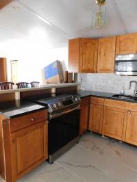 1987 Fleetwood Manufactured Home