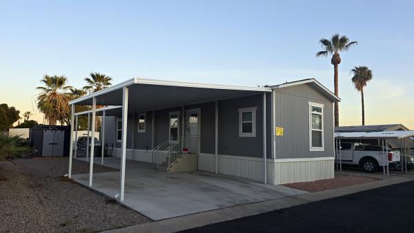 Photo 1 of 2 of home located at 19401 N 7th St Lot 23 Phoenix, AZ 85024