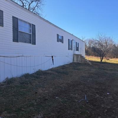 Mobile Home at 1265 Concord Rd Russellville, KY 42276