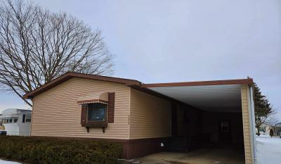 Mobile Home at 4676 Longmeadow Blvd W Lot Lw4676 Saginaw, MI 48603