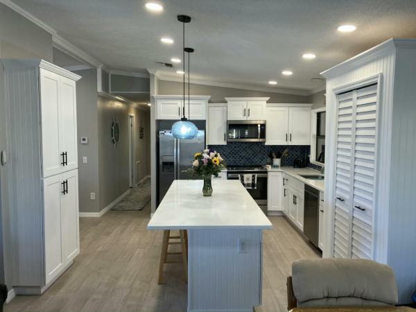1985 West HS Manufactured Home