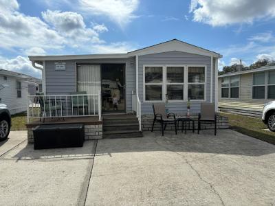 Mobile Home at 37516 Family Lnae Zephyrhills, FL 33541