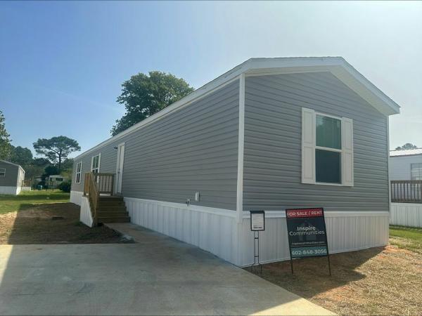 2023 Clayton Community Line 930 The Sandpiper 7616 Manufactured Home