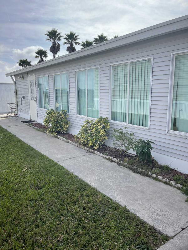 1998 Heartland Manufactured Home